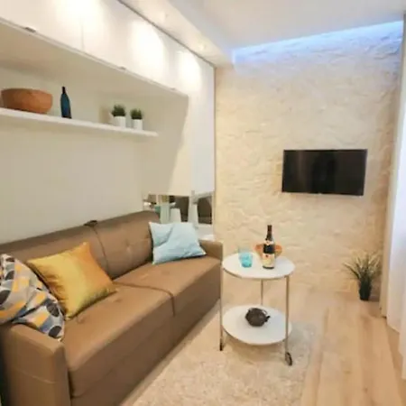 Appartement Nid Douillet Parisien Parijs