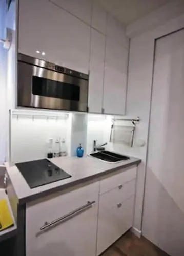 Nid Douillet Parisien * Paryż