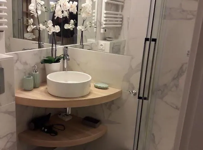 Nid Douillet Parisien * Paryż