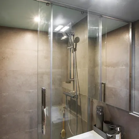 Apartment Nid Douillet Parisien Paris
